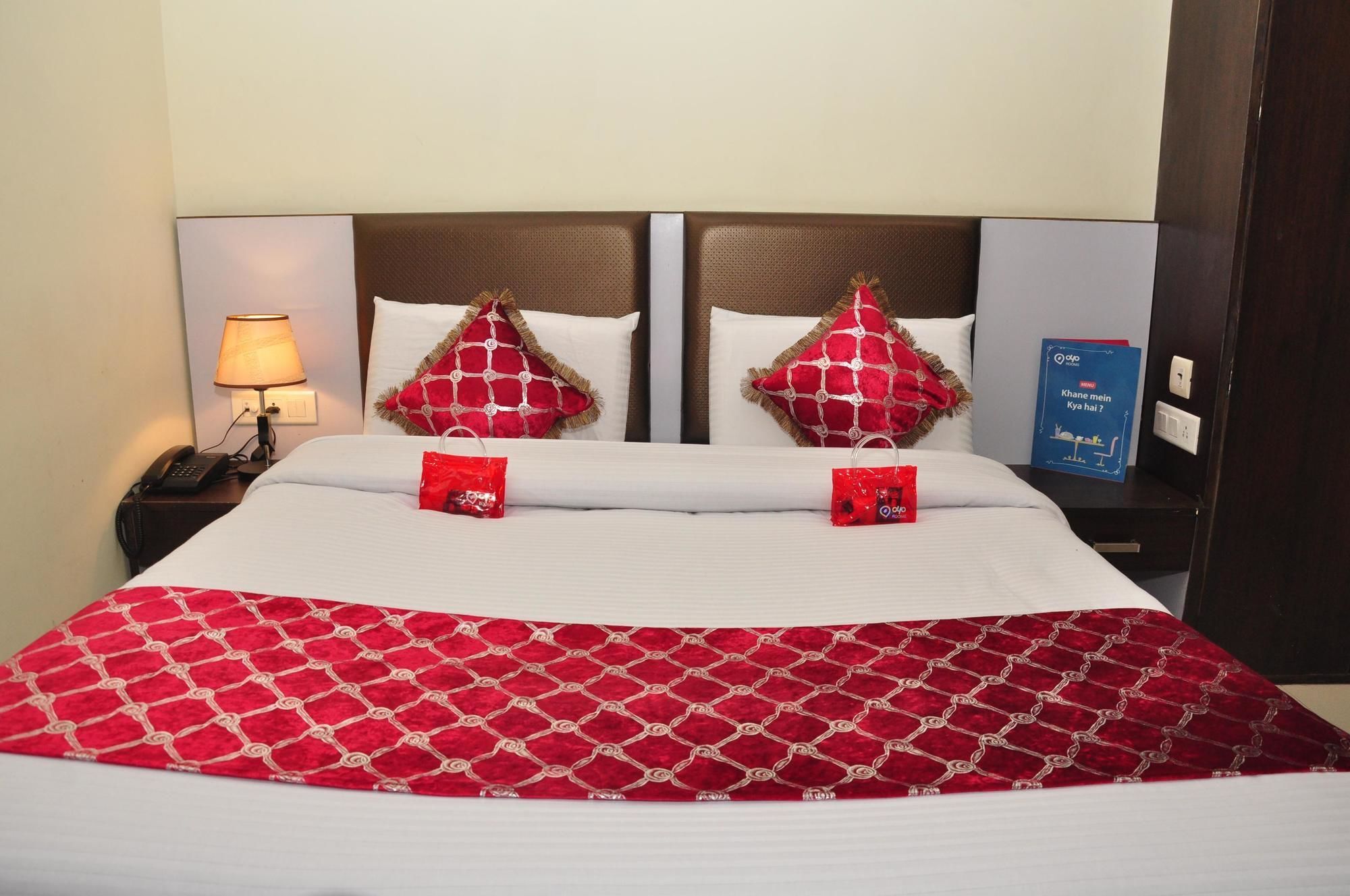 Oyo Rooms City Centre Guru Nanak Bhawan 阿姆利则 外观 照片